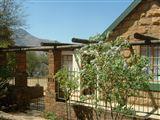 See-View House and Cottage