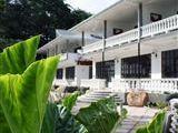 La Digue Self-catering Apartments