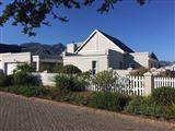 3 Bedroom House in Kingswood Golf Estate