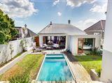 Cheviot Green Point Villa & Pool